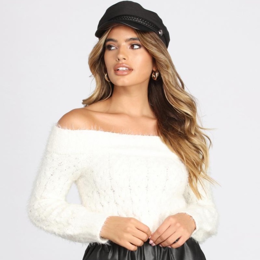 Brand New With Tag Ivory Crop Top Sweater